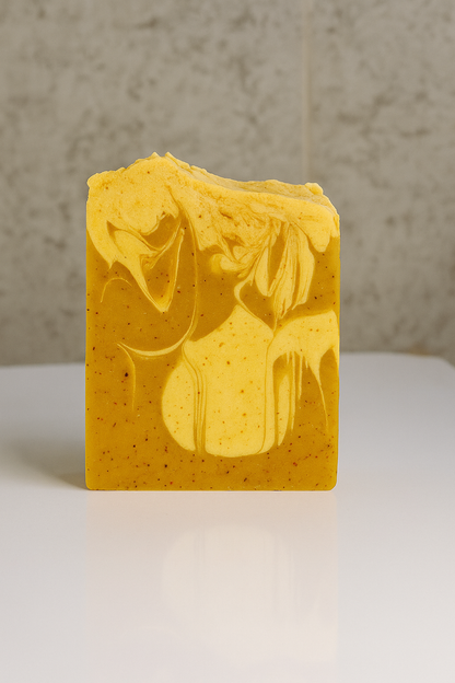 Jabón Artesanal de Naranja - Cúrcuma 120g | Hidratante y antioxidante natural – Maaya