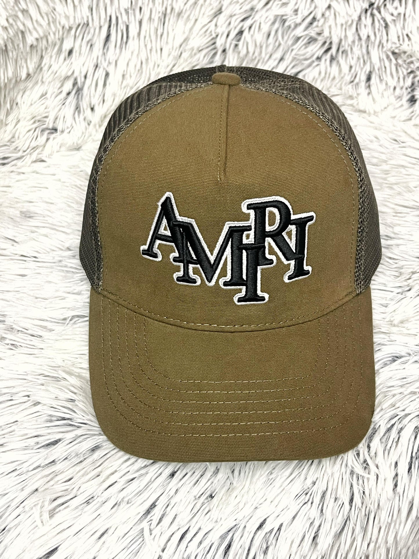 Gorra Estilo Trucker –  con Malla Mesh